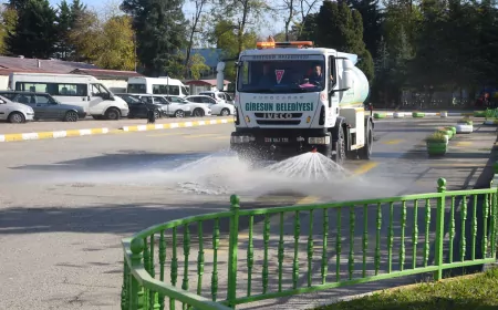 Giresun Belediyesi'nden Şehir Genelinde Yoğun Temizlik Mesaisi
