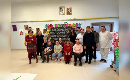 Odunpazarı’nda Öğretmenler Günü Dayanışma ve Sevgiyle Kutlandı