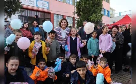 Başkan Ünlüce, “Köyümüzde Şenlik Var” Etkinliğinde Çocuklarla Buluştu