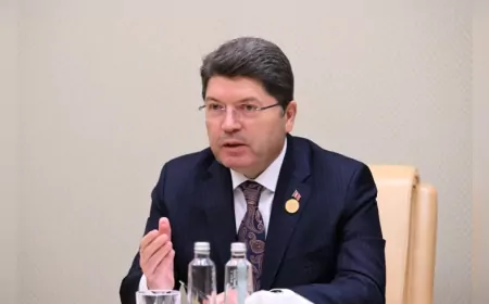 ADALET BAKANI YILMAZ TUNÇ: “ÇOCUK ADALET MERKEZLERİ BÜYÜKŞEHİRLERDE YAYGINLAŞACAK, KADINA ŞİDDETTE CEZALAR AĞIRLAŞTI, YENİ ANAYASA İÇİN MECLİS UZLAŞMASI ŞART”