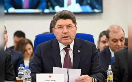 ADALET BAKANI YILMAZ TUNÇ: “İYİ HÂL DEĞERLENDİRMELERİNİN YÜZDE 94’Ü OLUMLU, COVID İNFAZ DÜZENLEMESİ İÇİN ETKİ ANALİZİ YAPILACAK”