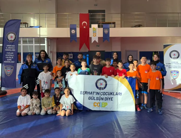 “Serhat’ın Çocukları Gülsün Diye” Projesi Kapsamında Öğrencilere Bilgilendirme