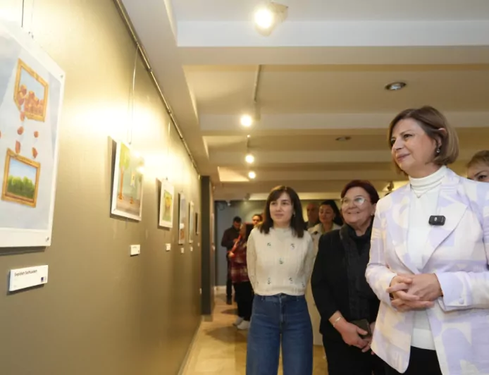 Fidanlar Sanatla Yeşerecek: Eskişehir’de “Küllerinden Doğan Umut” Sergisi Açıldı