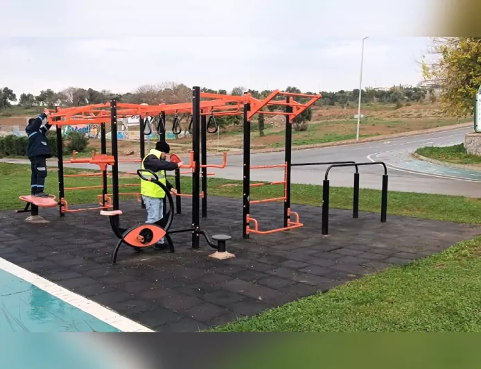 Darıca Millet Bahçesi’nde Oyun ve Spor Alanlarına Kesintisiz Bakım