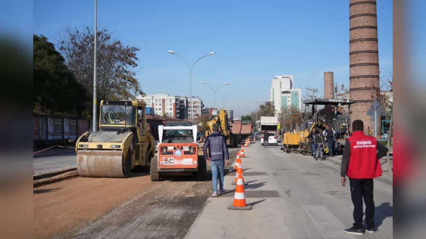 Espark Çevresinde Trafik Düzenleme ve Yol Genişletme Çalışmaları Başladı