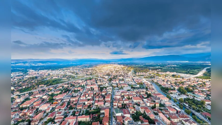 Düzce Belediyesi’nden 9 Aylık İmar Raporu: 703 İnşaat Ruhsatı, 120 Kaçak Yapıya Ceza