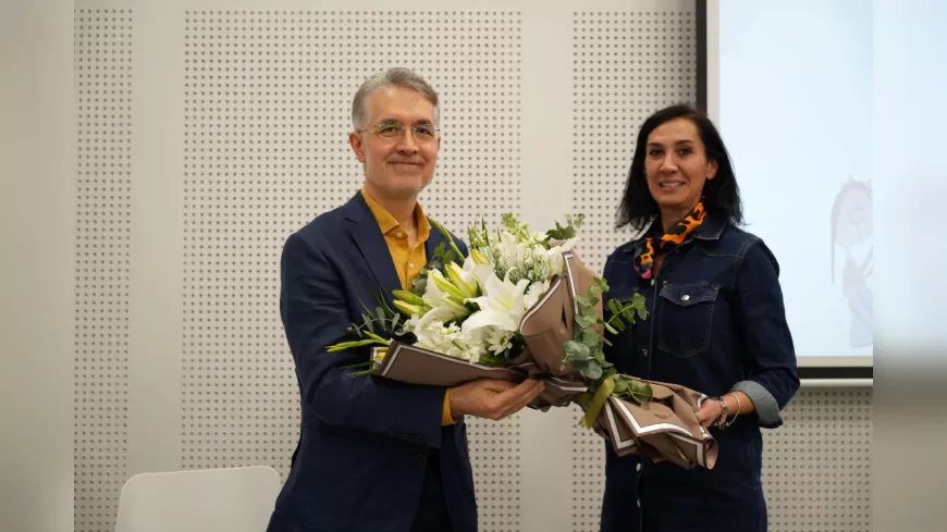 Ressam Cemal Toy’dan Kocaeli’de Sanat Terapi ve Renklerle Şifa