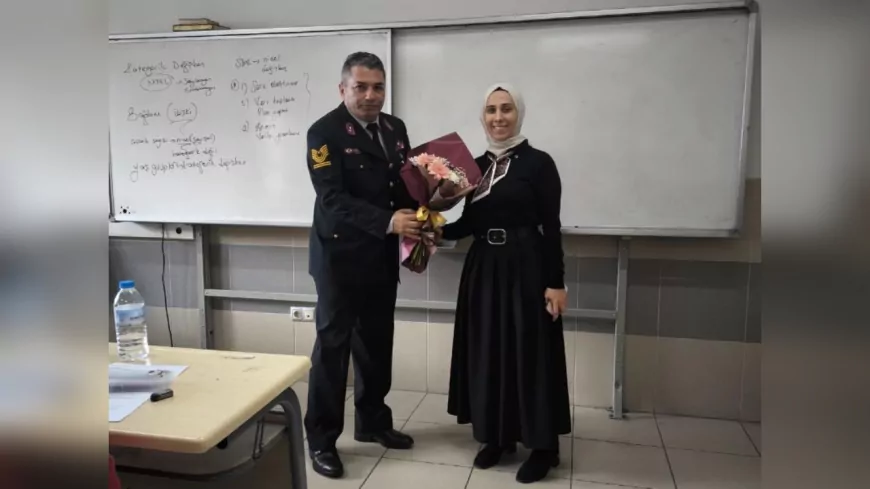 Bursa Jandarmasından Şehit Kızına Anlamlı 24 Kasım Sürprizi