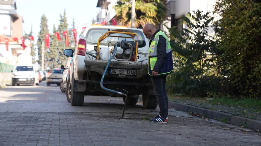 Yalova’da Kanalizasyonlarda Sıcak Sisleme ile Uçkun Mücadelesi
