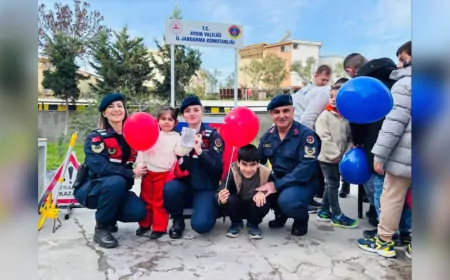 Aydın Jandarmasından Özel Gereksinimli Çocuklara “Sevgiyle” Farkındalık Etkinliği
