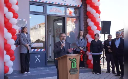 Tepebaşı Belediyesi Kent Berberi Hizmetinin 2026 Tarifesi Mecliste Oy Birliğiyle Kabul Edildi