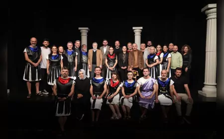 Giresun Şehir Tiyatrosu’ndan Yeni Sezona Görkemli Gala: “Mikenden Kız Kaçırma ya da Troya Faciası”