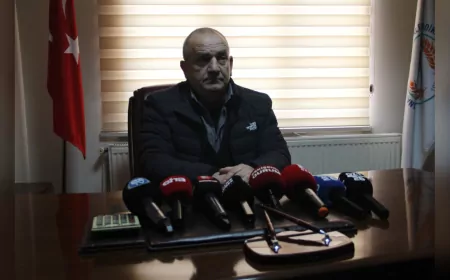 Fırıncılar Simit Zammı İçin Bakanlık Onayı Bekliyor: “Girdiler Artarken Fiyat Aynı Kaldı”