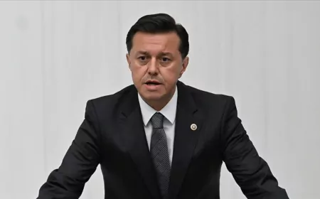 Nebi Hatipoğlu’ndan Özgür Özel’e Kamer Genç Anması Üzerinden Sert Tepki