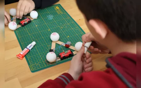 Uşak Belediyesi’nden Bilim Yolculuğu: Çocuklara Ücretsiz Bilimsel Eğitim