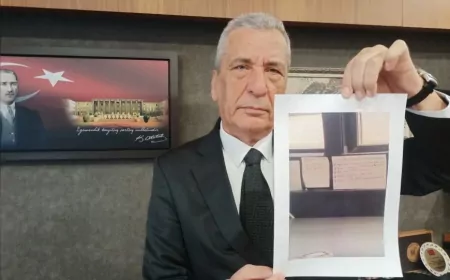 CHP Gaziantep Milletvekili Hasan Öztürkmen: “AKP’li Umut Yılmaz belediye meclis üyelerine giriş yasağı koyarak suç işliyor”