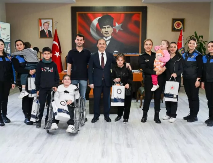 Adana Emniyet Müdürlüğü, Özel Çocukları Ağırladı: “Birlikte Daha Güçlü ve Engelsiz Yarınlara”