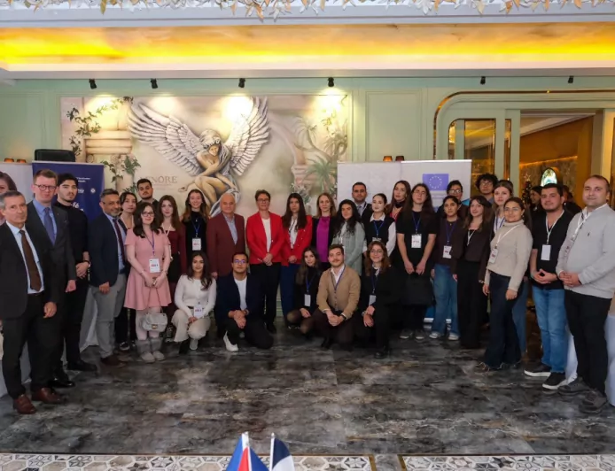 Gençler Avrupa Diplomasisiyle Buluştu: Büyükelçiler Eskişehir’de Gençlerle Bir Araya Geldi