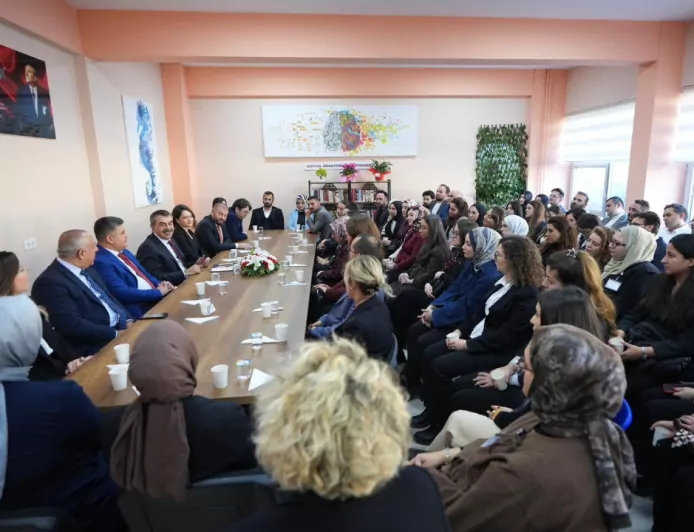 2026 Yılı Öğretmenlik Kariyer Basamakları Kılavuzu Yayımlandı