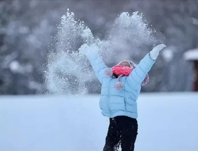 Van’da Yoğun Kar Yağışı Nedeniyle Okullara 1 Gün Ara Verildi
