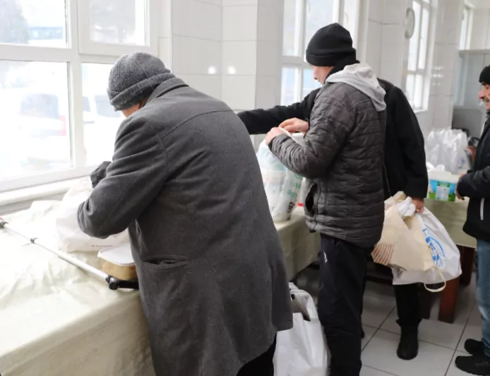 Odunpazarı Belediyesi Aşevi’nden Yeni Yıla Özel Dayanışma Paketi