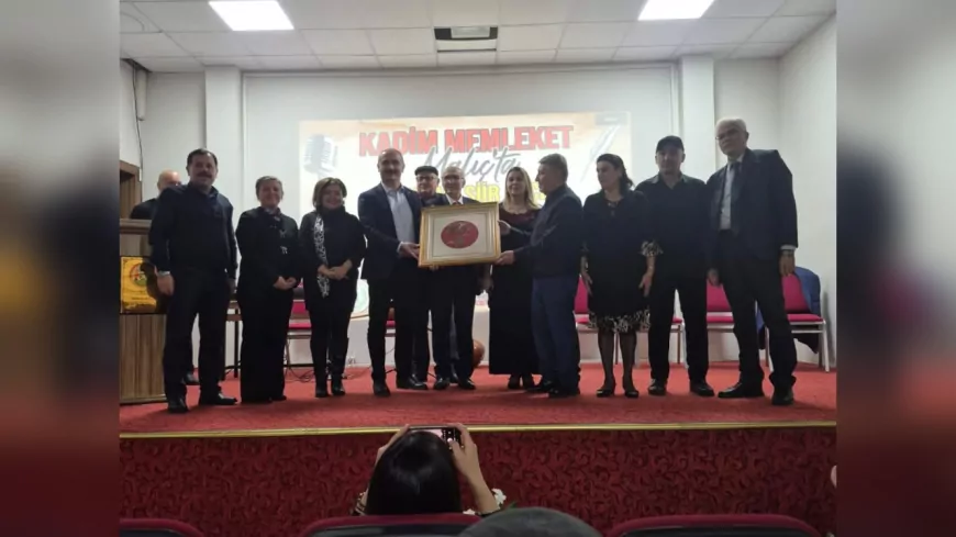 Mihalıççık’ta “Kadim Memleketim Malıç” Türkü ve Şiir Gecesi Coşkuyla Kutlandı