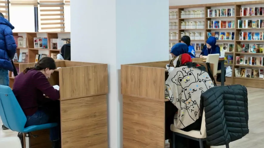 Elazığ Belediyesi’nin Kütüphaneleri Öğrencilerden Yoğun İlgi Görüyor