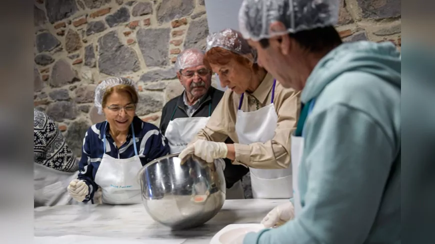 3. Yaş Üniversitesi’nde Sağlıklı Yaşam Desteği: Mutfak Atölyesi İlgi Görüyor