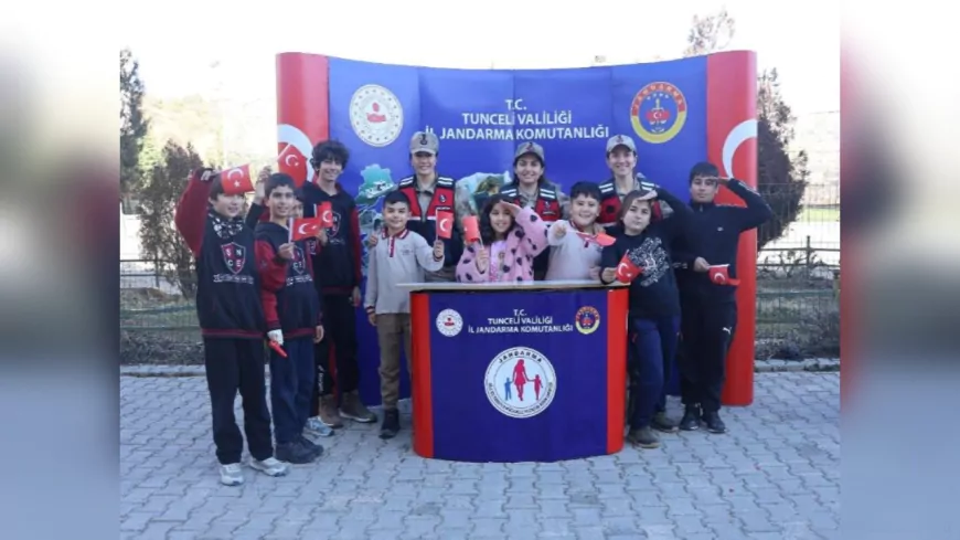 Tunceli Jandarması, Yerli ve Milli Teknoloji Ürünlerini Öğrencilerle Buluşturdu
