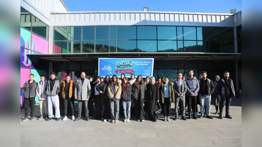 Van Büyükşehir Belediyesi’nden Öğrencilere Tarih Yolculuğu
