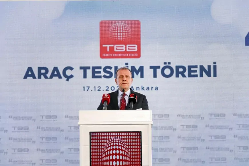 Türkiye Belediyeler Birliği Başkan Vekili Vahap Seçer: “Türkiye’de geleceğe umutla bakacak bir toplum yaratacaksak bunu yerelden başlatacağız”