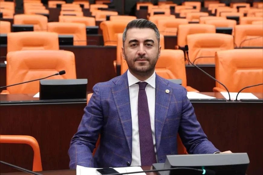 CHP Tekirdağ Milletvekili Cem Avşar: “KYK burs ve kredileri asgari ücret artışına sabitlenmeli”