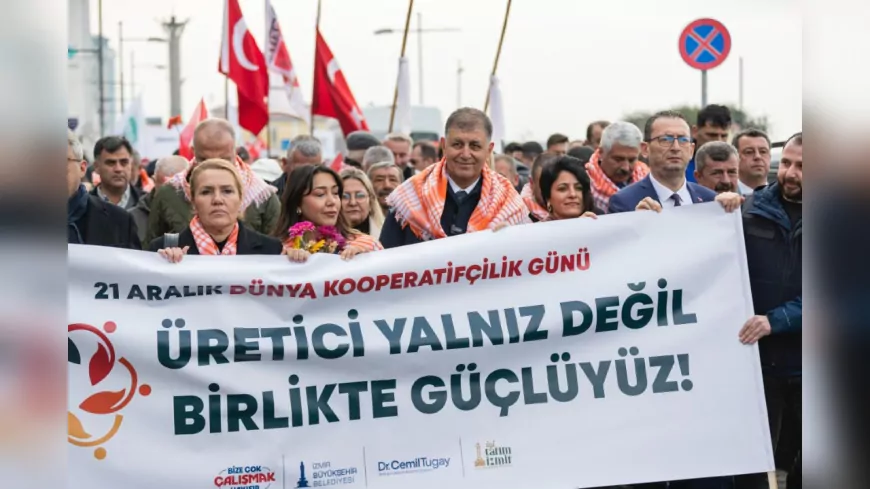 İzmir’de Dünya Kooperatifçilik Günü Traktör Kortejiyle Kutlandı