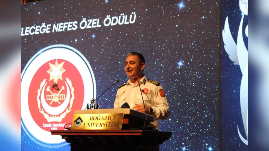 İzmir İtfaiyesi’ne “Geleceğe Nefes” Ödülü