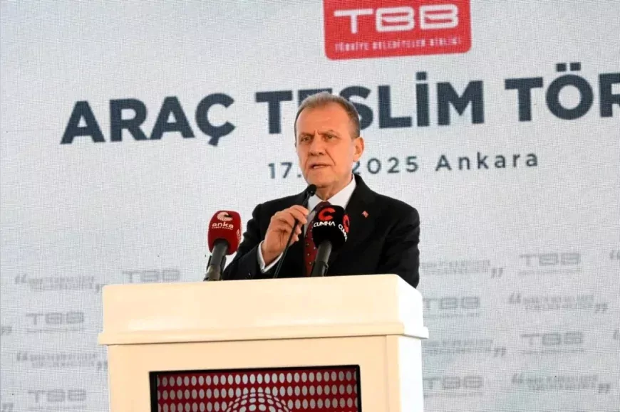 TBB 55 BELEDİYEYE 59 ARAÇ HİBE ETTİ, SEÇER: “ÖNCELİĞİMİZ DEPREM BÖLGESİ” [DETAY HABER]