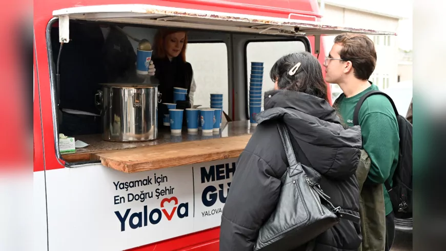 Yalova Belediyesi’nden Öğrencilerin Bilim Şenliğine Sıcak Destek