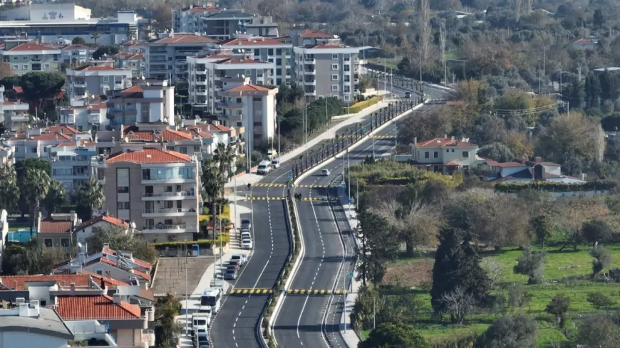 İzmir Trafiğine Neşter: Ulaşımda Tarihi Yatırımlar Tamamlandı, Yeni Projeler Yolda