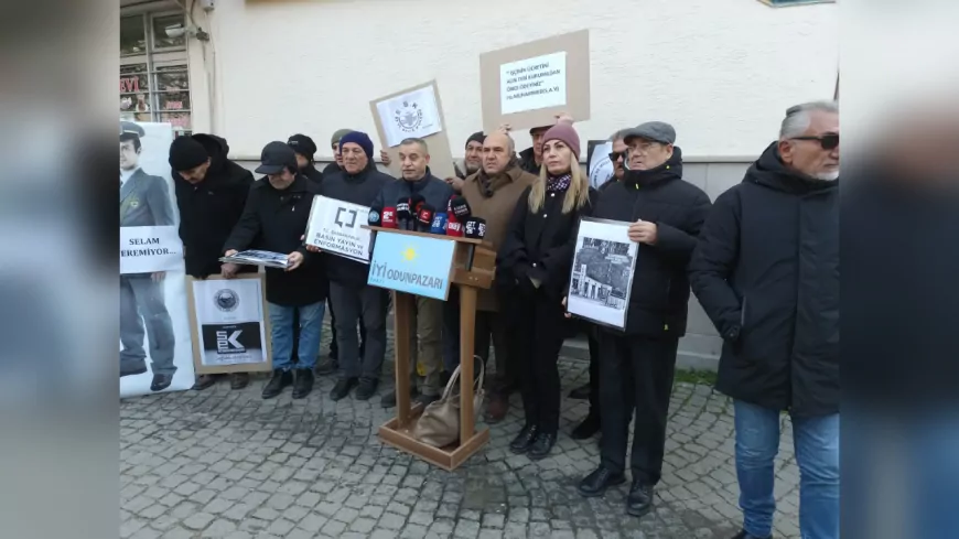 İYİ Parti'den PTT Tepkisi: “Tarihi Kurumlar Tasfiye Ediliyor, Eskişehir İlçe Gibi Görülüyor”