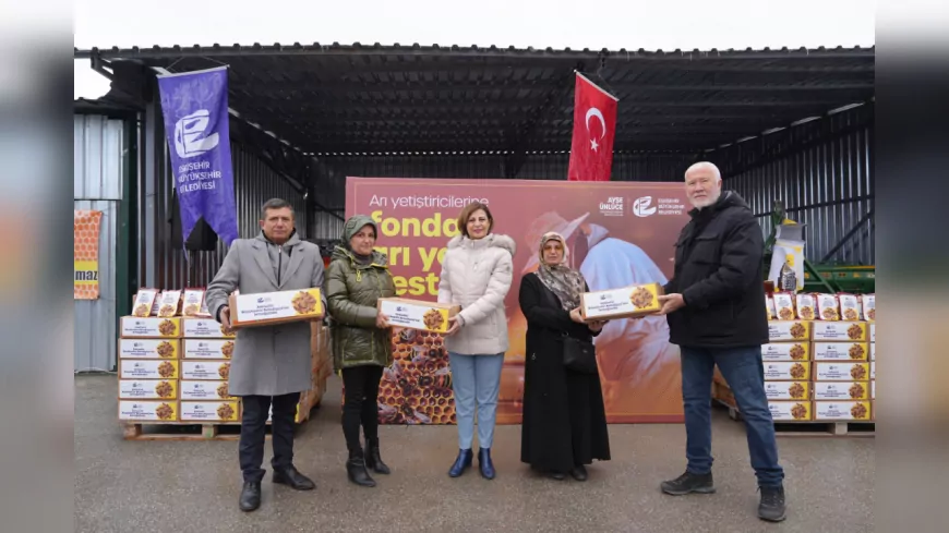 Eskişehir Büyükşehir Belediyesi’nden Arıcılara Büyük Destek: “Siz Yeter ki Üretmeye Devam Edin”