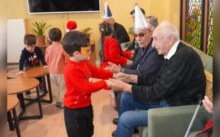 Tepebaşı’nda Yeni Yıl Kuşakları Buluşturdu: Minikler ve Deneyimli Vatandaşlar Bir Araya Geldi