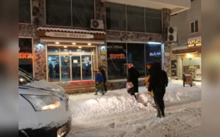 Diyarbakır Büyükşehir Belediyesi’nden Kar Yağışında Mağdur Olan Yurttaşlara Barınma Desteği