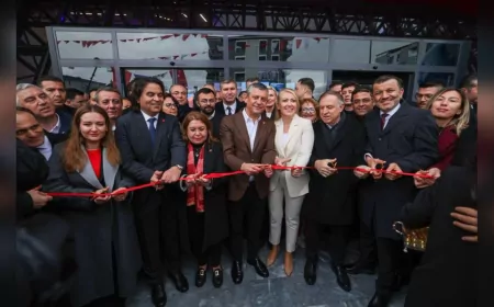 Özgür Özel, Denizli’de Atatürk Bilim Merkezi’nin Açılışını Gerçekleştirdi