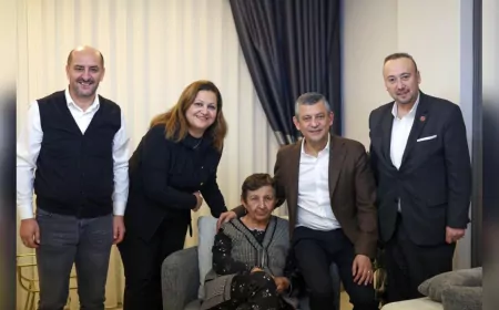 Özgür Özel’den Meral Serdar’a Geçmiş Olsun Ziyareti