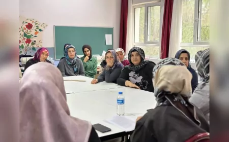 Büyükşehir’in “Kadın Kadına” Projesi Kırsalda Hayata Geçiyor