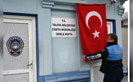 Yalova Belediyesi’nden Bayrak Seferberliği