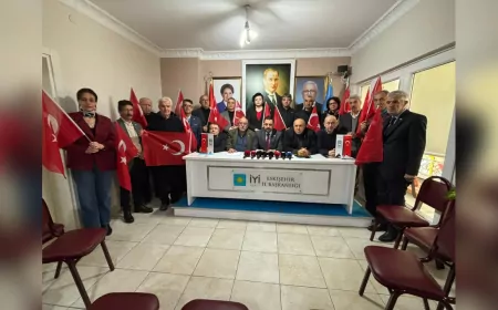 İYİ Parti Eskişehir İl Başkanı Serdar Ulucan: Bayrağımıza uzanan el, Türk’ün bileğini bulur