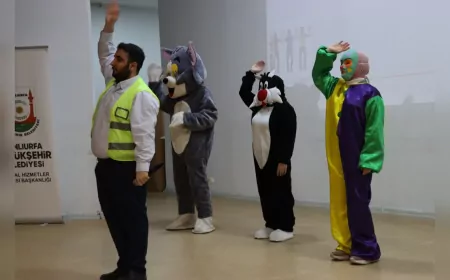 Büyükşehir, Yetim Çocukların Karne Sevincine Ortak Oldu