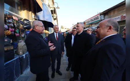 Ticaret Bakanlığı’ndan Lefkoşa Girne Kapısı’ndaki Esnafa Anlamlı Ziyaret