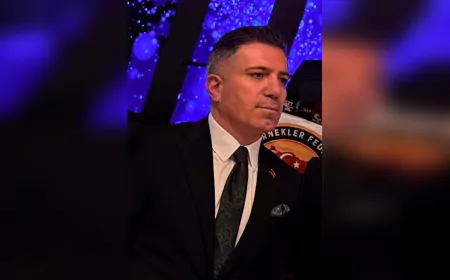 ES Ağrılılar Derneği Başkanı Cemil Nazlı’dan Sert Mesaj: Türk Bayrağı Sahipsiz Değildir