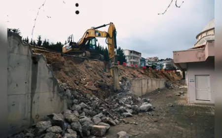 Nilüfer’de Çöken İstinat Duvarı Yenileniyor